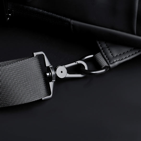 Crossbody-Steal